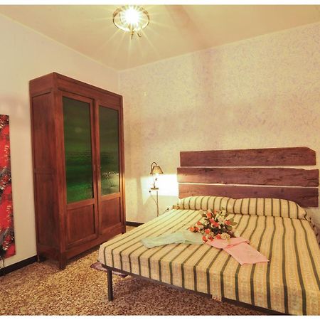 B&B Au Caruggiu Ceriale Rom bilde