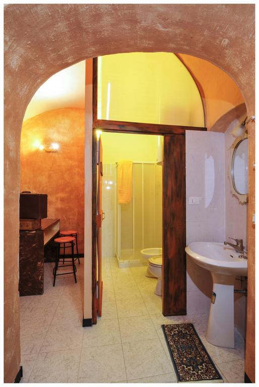 B&B Au Caruggiu Ceriale Rom bilde